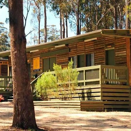 Lakes Entrance Log Cabins Экстерьер фото